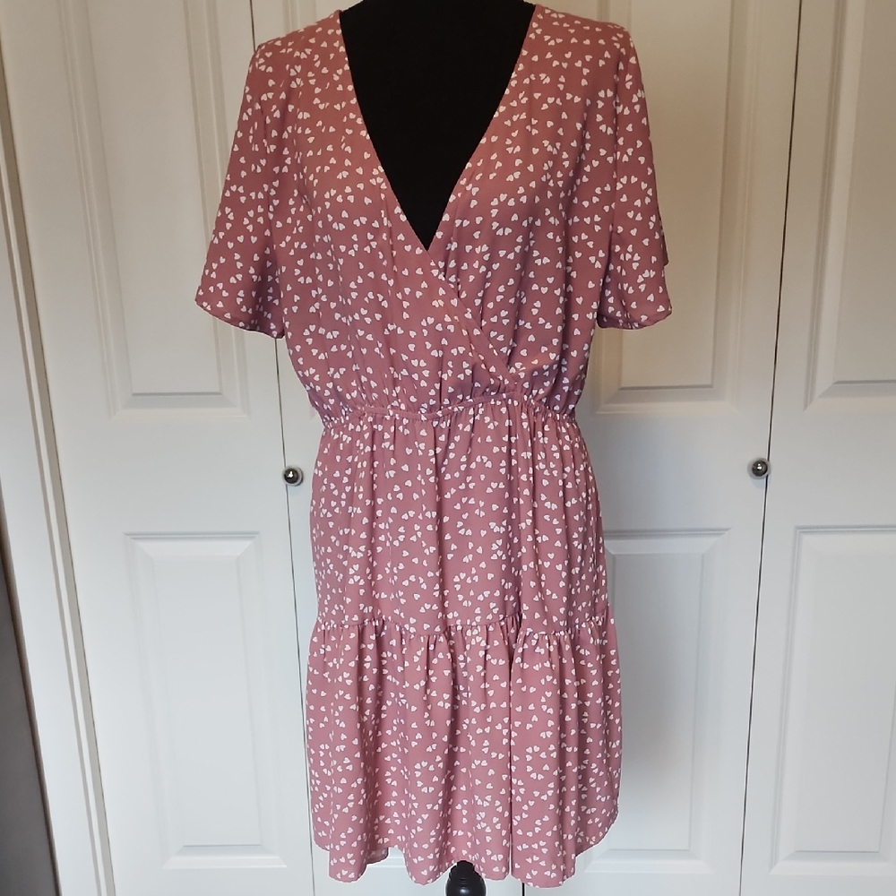 SHEIN Dusty Rose Heart Print Cross-over V-Neck Tiered Mini Dress